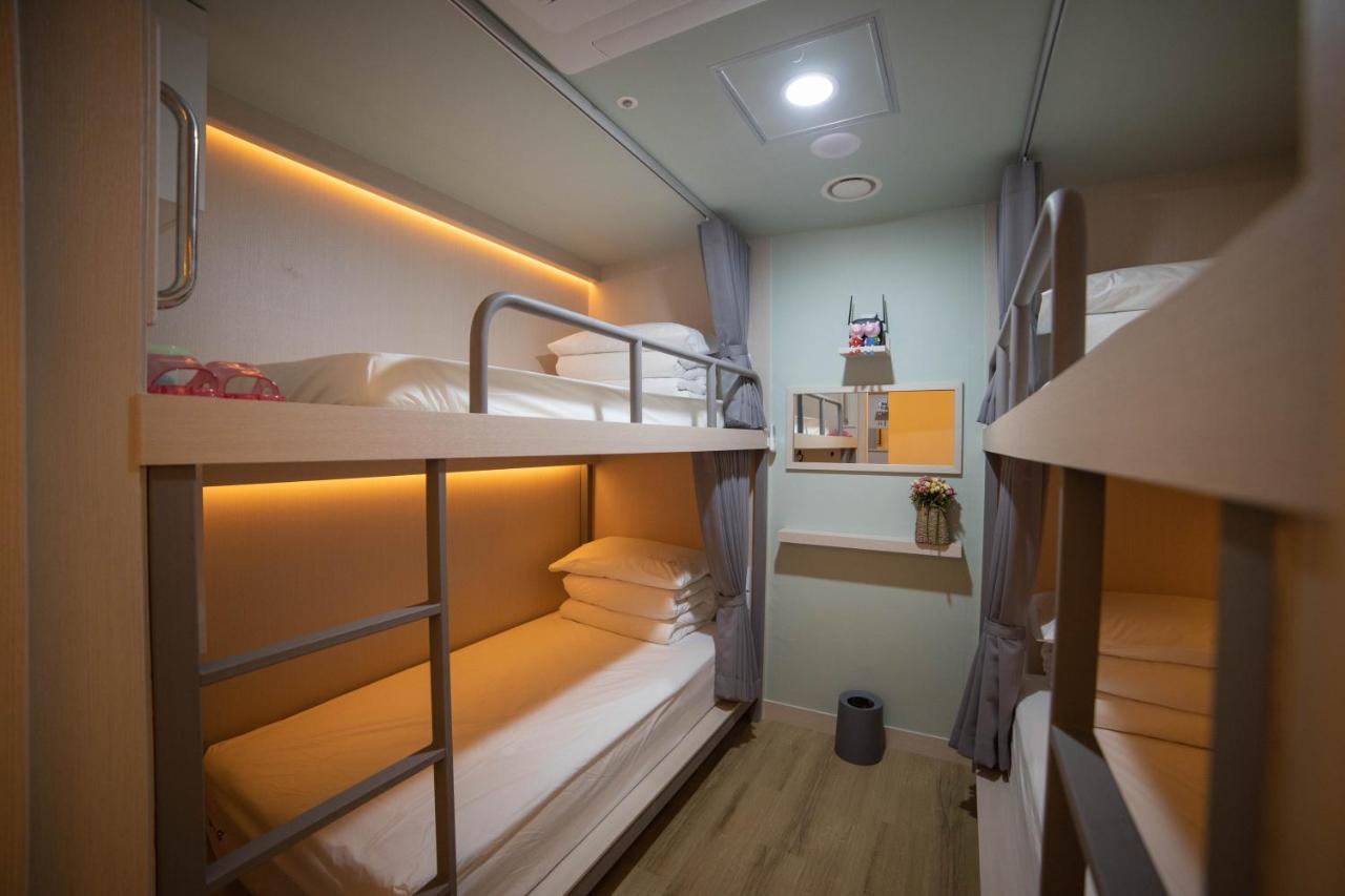 Calistar Hotel Сеул Екстериор снимка